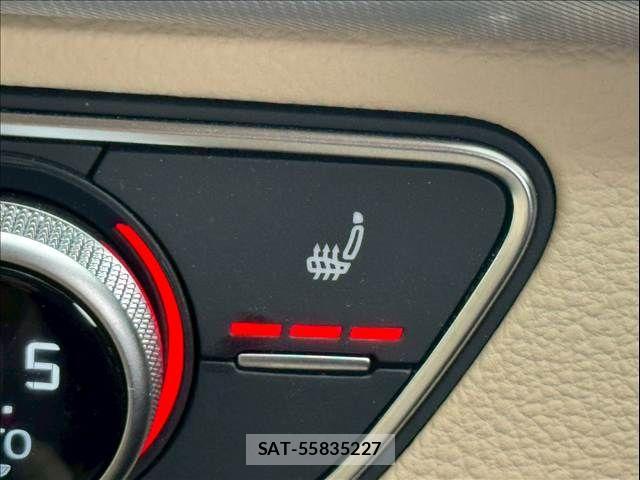 Audi Q5 2023-06 7249850-8