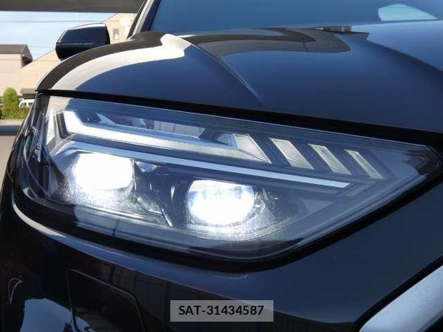 Audi Q5 2025-04 7325770-12