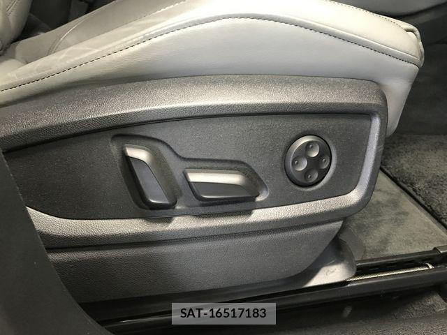 Audi Q5 2023-05 7356906-22