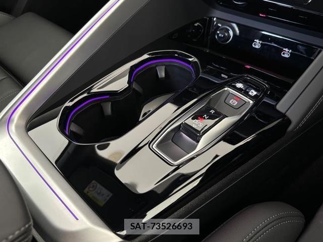 Audi Q5 2025-11 7356899-12