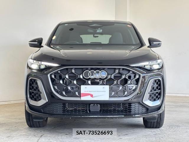 Audi Q5 2025-11 7356899-13