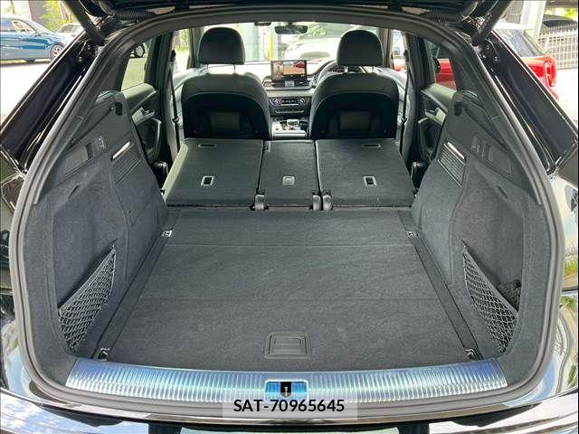 Audi Q5 2022-06 7356897-17