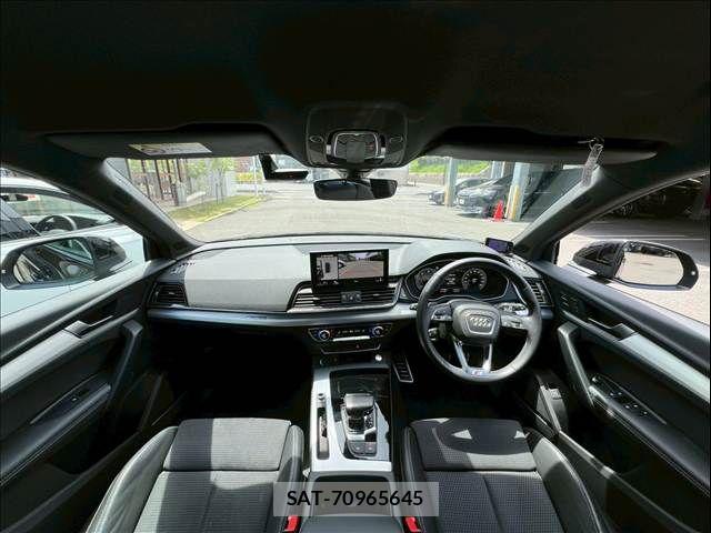 Audi Q5 2022-06 7356897-2