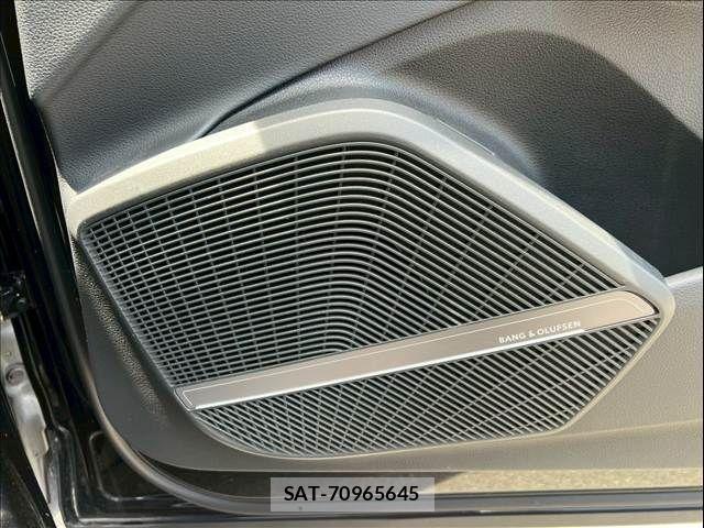 Audi Q5 2022-06 7356897-8