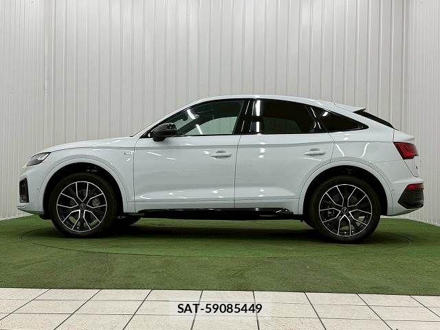 Audi Q5 2022-03 7356900-13
