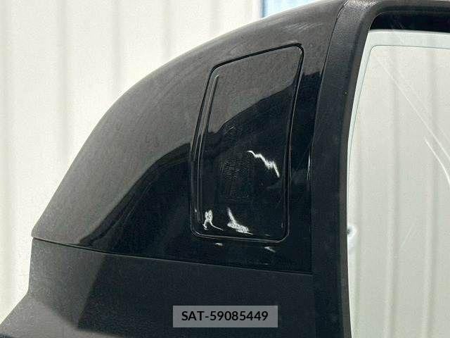 Audi Q5 2022-03 7356900-5