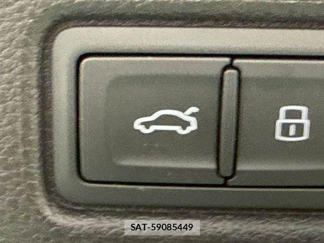 Audi Q5 2022-03 7356900-7