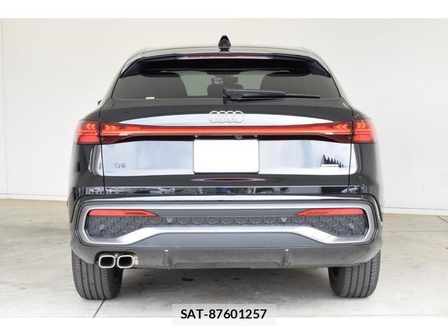 Audi Q5 2025-09 7391405-15