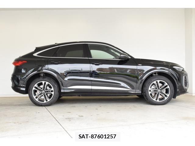Audi Q5 2025-09 7391405-16