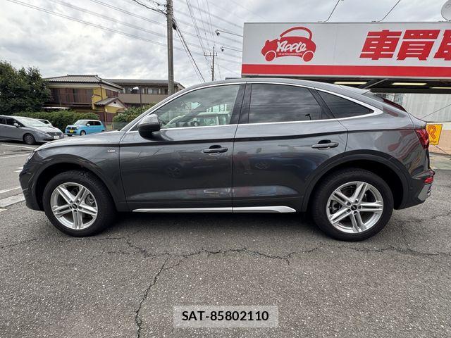 Audi Q5 2021-11 7453030-7