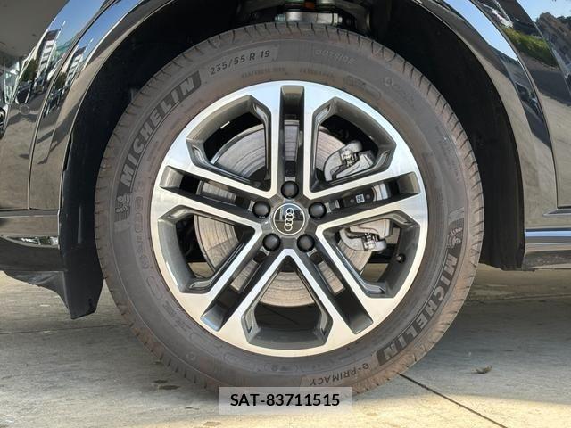 Audi Q5 2025-12 7453025-17