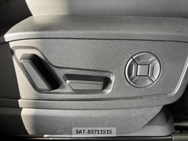 Audi Q5 2025-12 7453025-8