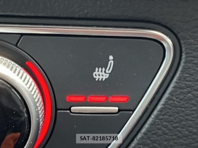 Audi Q5 2023-11 7453028-29
