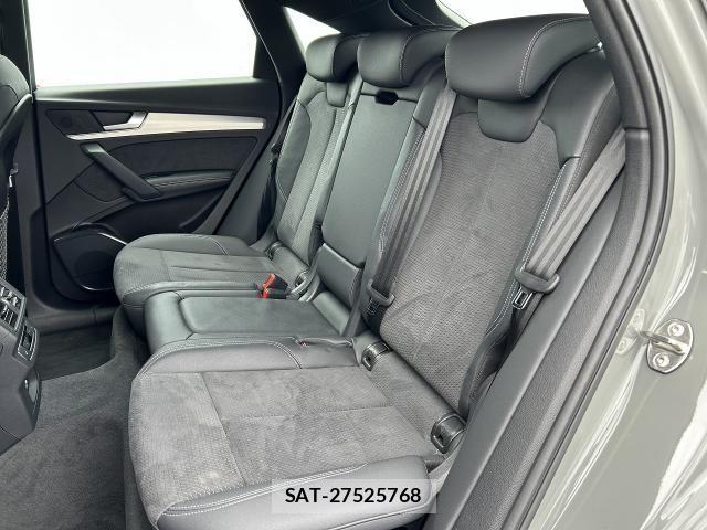 Audi Q5 2022-03 7453029-14