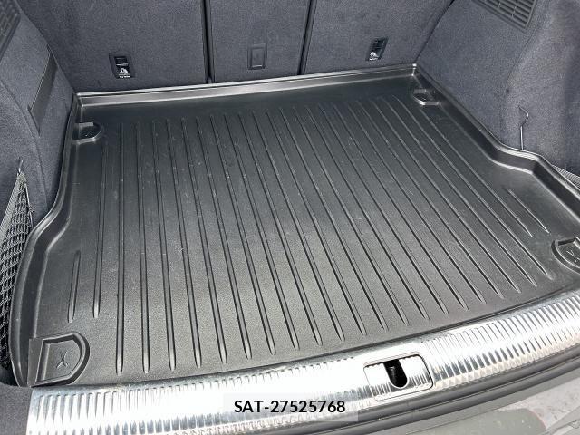 Audi Q5 2022-03 7453029-15
