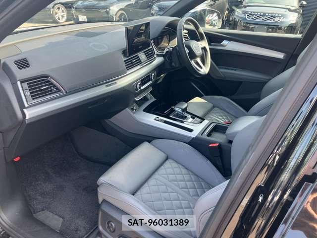 Audi Q5 2023-03 7499613-14