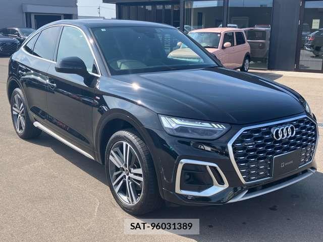 Audi Q5 2023-03 7499613-2