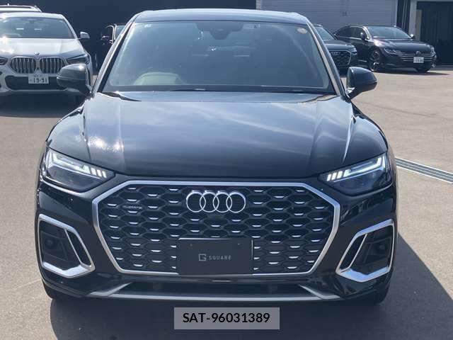 Audi Q5 2023-03 7499613-4