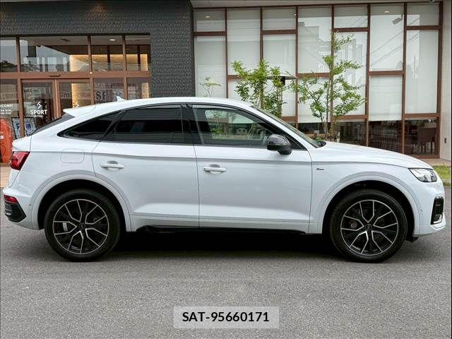 Audi Q5 2023-09 7499612-14