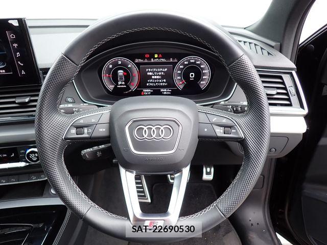 Audi Q5 2022-09 7615090-10