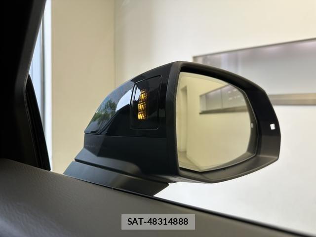 Audi Q5 2025-02 7615089-9