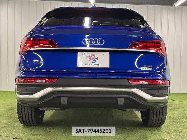 Audi Q5 2021-10 7720994-13