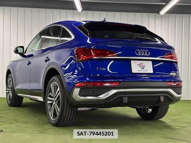 Audi Q5 2021-10 7720994-16
