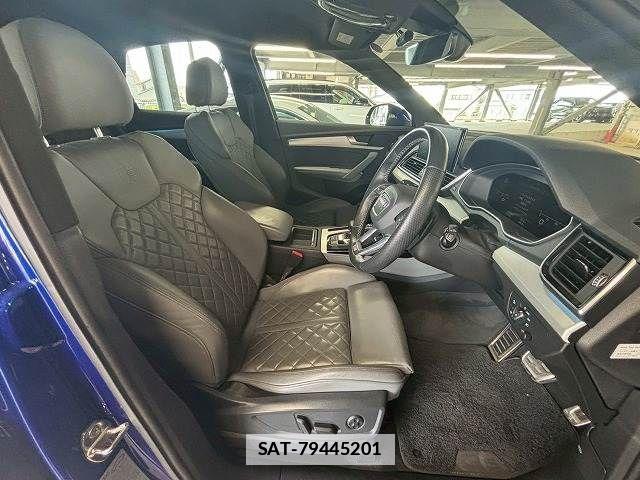 Audi Q5 2021-10 7720994-6
