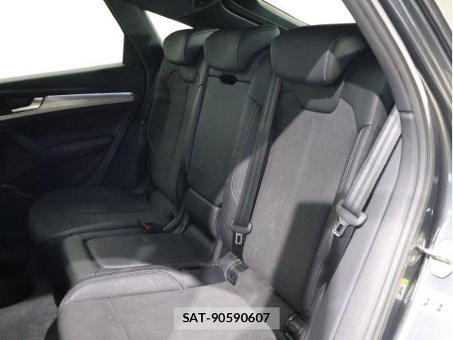 Audi Q5 2022-01 7782733-5
