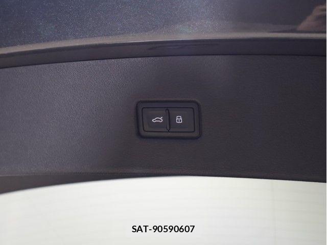 Audi Q5 2022-01 7782733-7