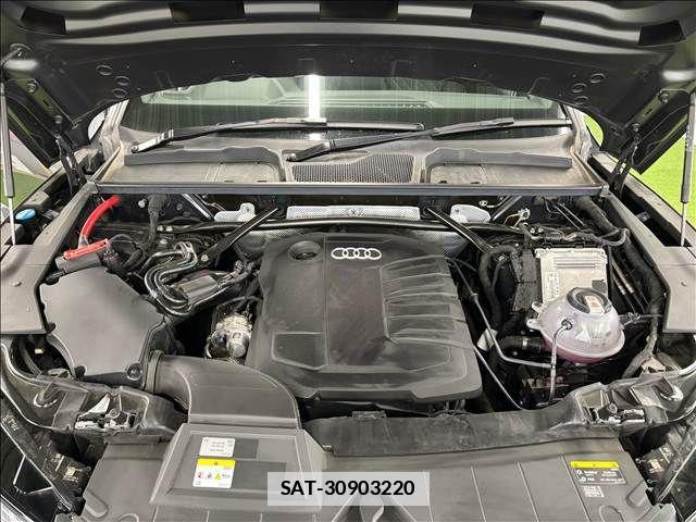 Audi Q5 2025-02 7782734-11