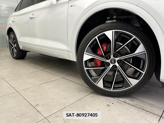 Audi Q5 2024-03 7902272-14