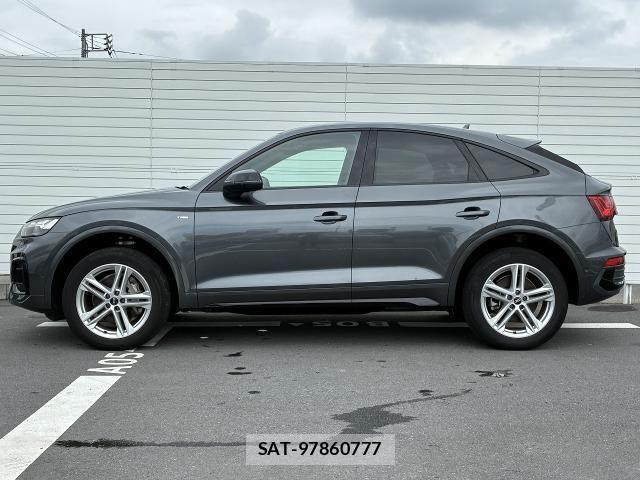 Audi Q5 2021-10 7902274-19