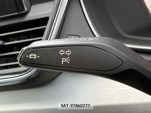 Audi Q5 2021-10 7902274-25