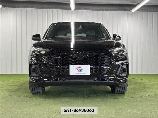 Audi Q5 2023-03 7960569-12