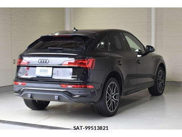Audi Q5 2024-03 8034475-2