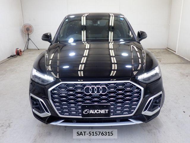 Audi Q5 2022-03 8072922-4