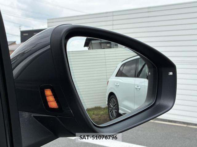 Audi Q5 2025-11 8129051-10