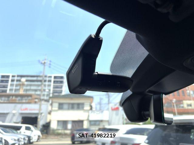Audi Q5 2024-10 8145498-13