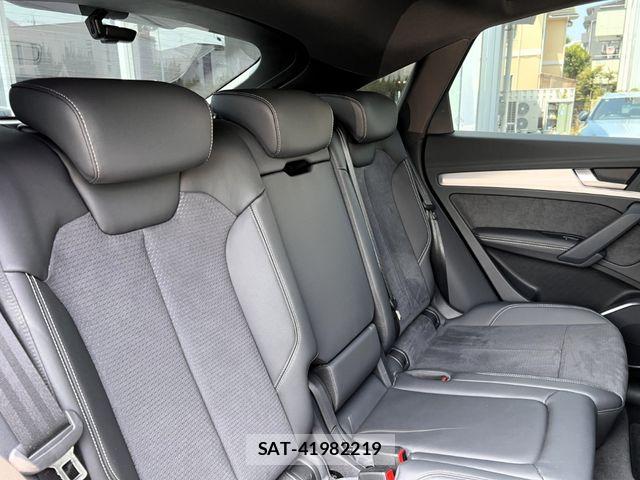 Audi Q5 2024-10 8145498-18