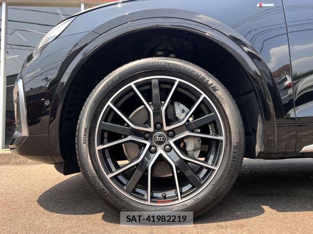 Audi Q5 2024-10 8145498-6