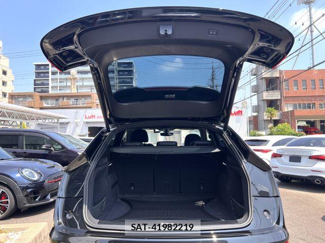 Audi Q5 2024-10 8145498-7