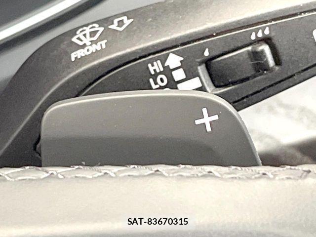 Audi Q5 2021-12 8145499-8