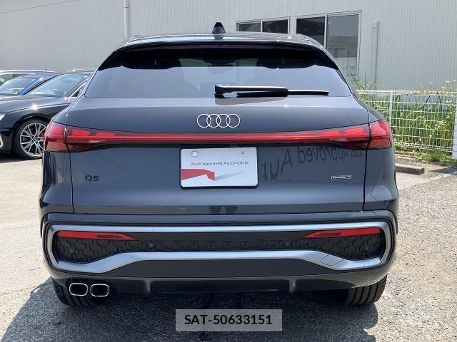 Audi Q5 2025-12 8228966-18