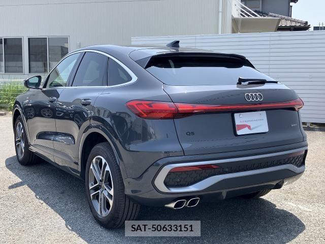 Audi Q5 2025-12 8228966-19