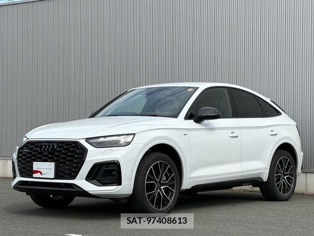 Audi Q5 2022-07 8228968-0
