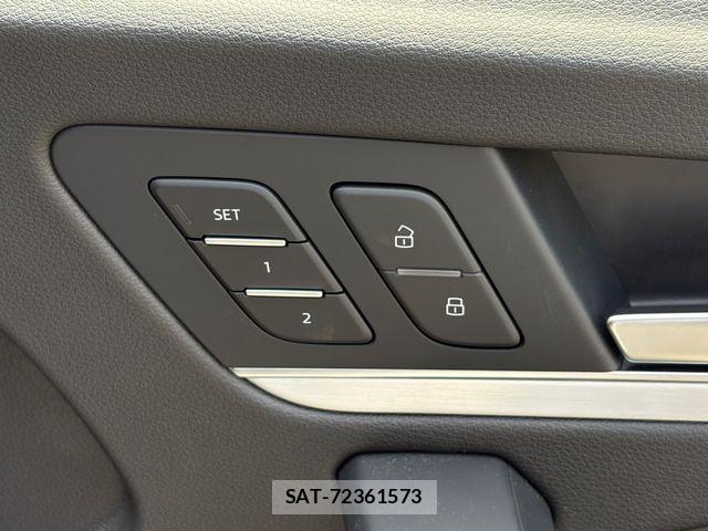Audi Q5 2024-10 8228967-16