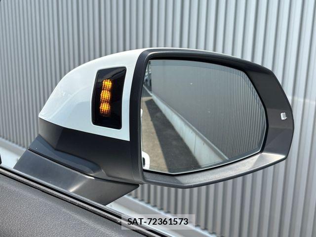 Audi Q5 2024-10 8228967-8