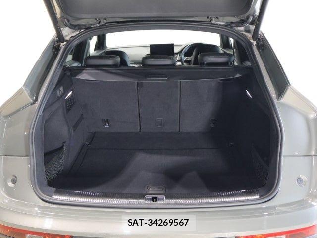 Audi Q5 2025-03 8228964-9