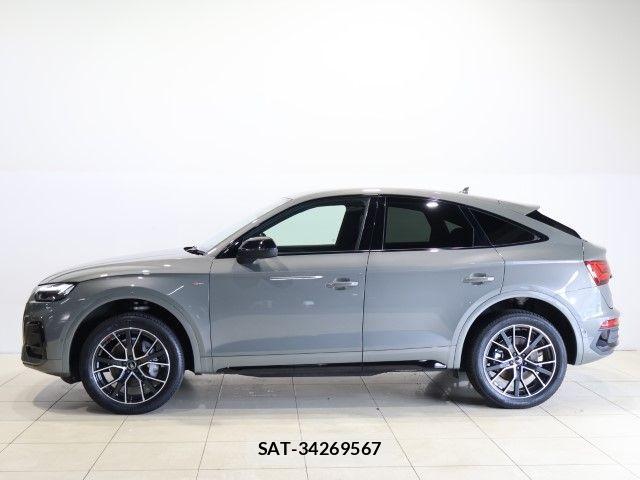 Audi Q5 2025-03 8228964-11